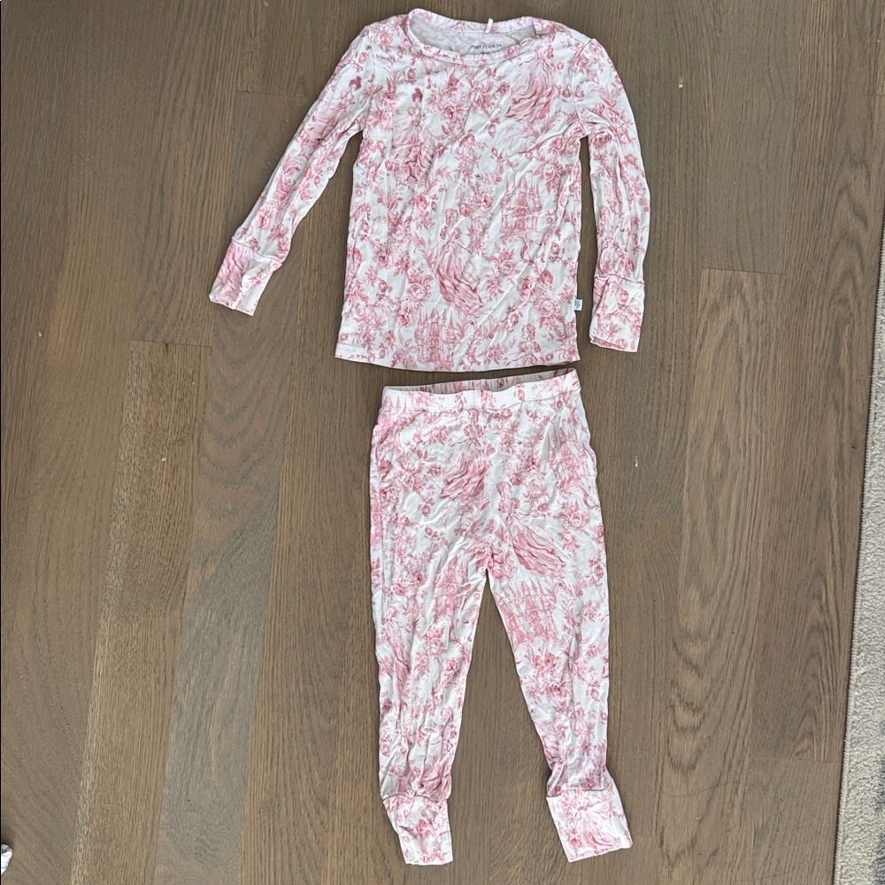 Posh Peanut Pink Floral Pajama Set